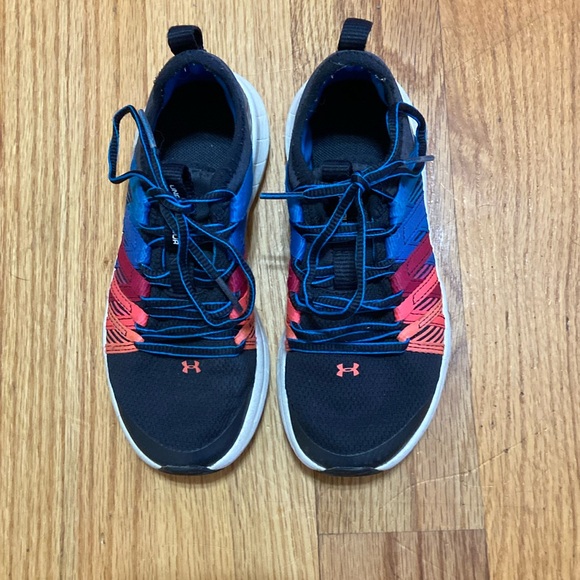 🔥4/$20 VGUC UA size 13 - Picture 1 of 6